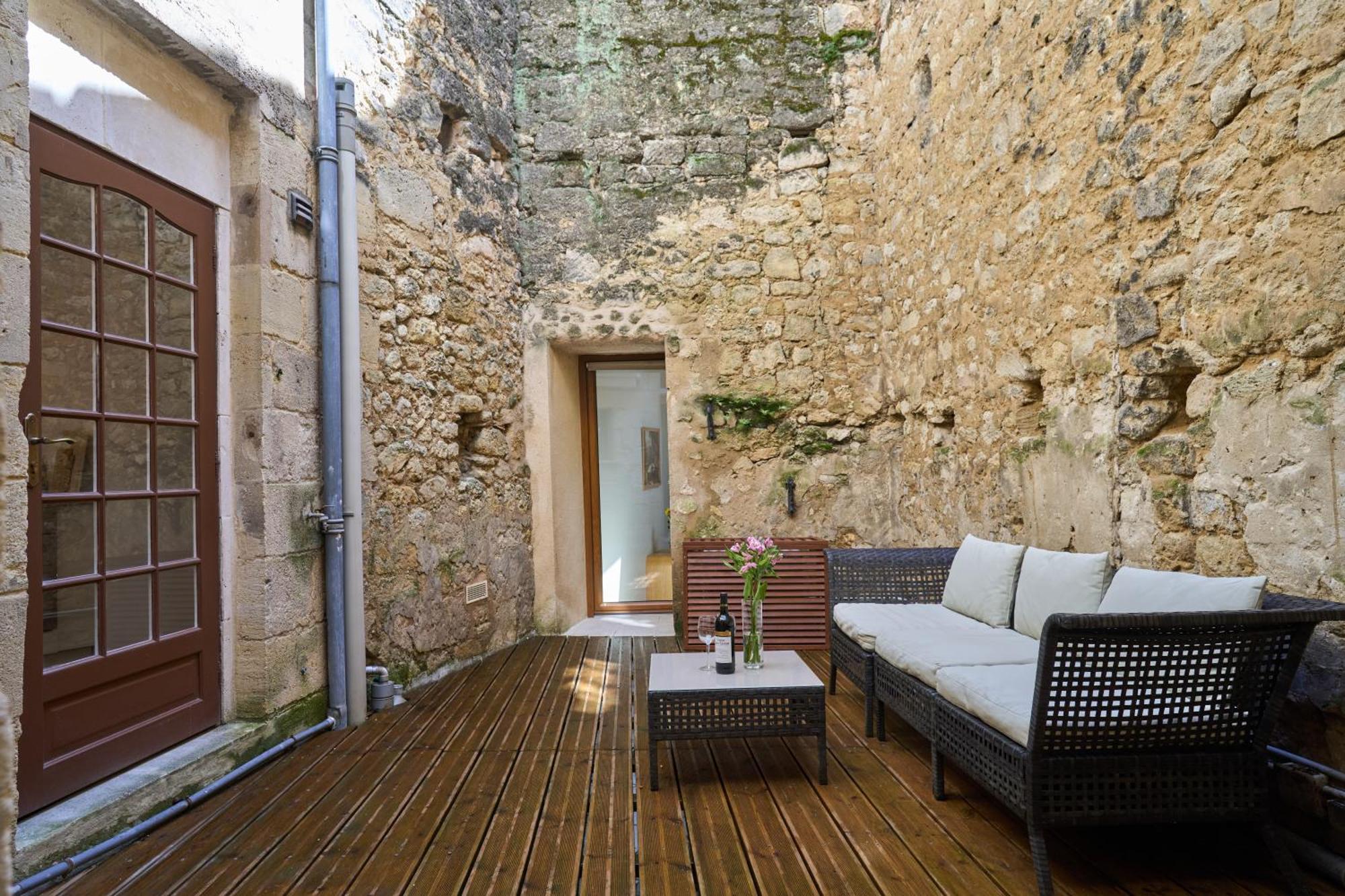 Appartement De La Cadene *